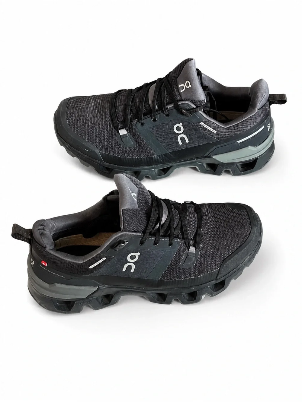 On Cloudwander Waterproof Hiking Trail Shoes Black Women’s Size 9